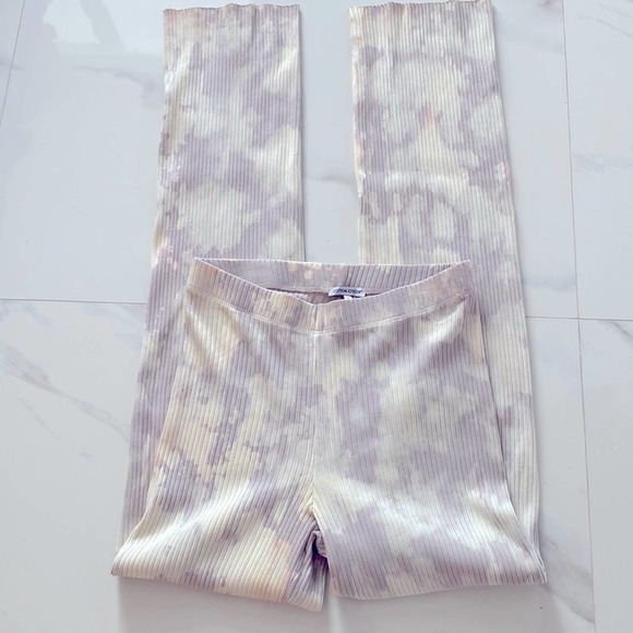 Cotton Citizen Ibiza ribbed stretch pull on pants..Gorgeous purple and tan L
C - Picture 2 of 7